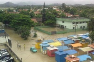 Flooded streets in Rio de Janeiro on 6th April 2010